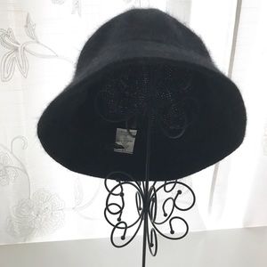H&M Black Crochet Hat